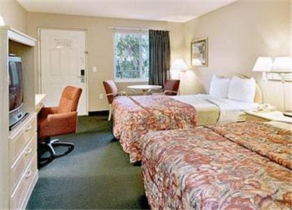 Red Roof Inn Ellenton - Bradenton Ne Номер фото